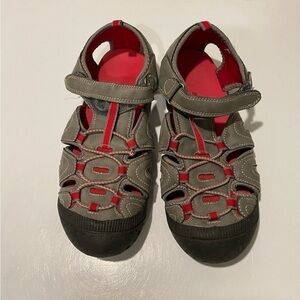 Men’s Grey and Red Sandals